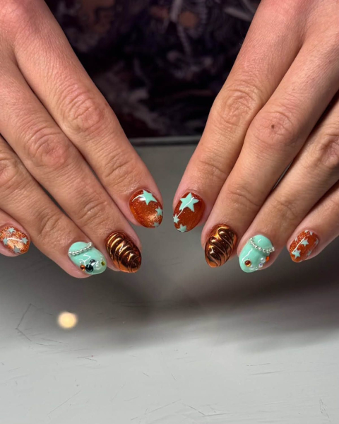 taylor swift tloas showgirl nail art